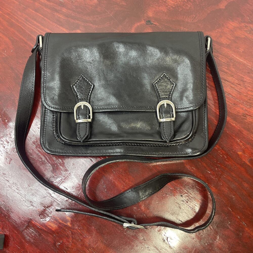Vintage Made in Italy Black Genuine Leather Crossbody Buckle Bag Purse